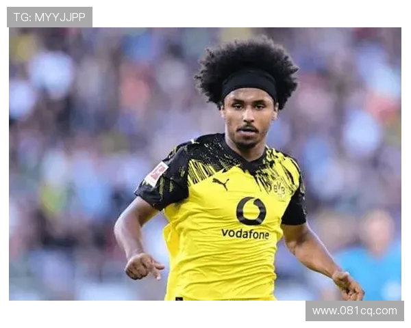 多特客战法鹰首发敲定阿德耶米领衔 格策登场 日本飞翼在列